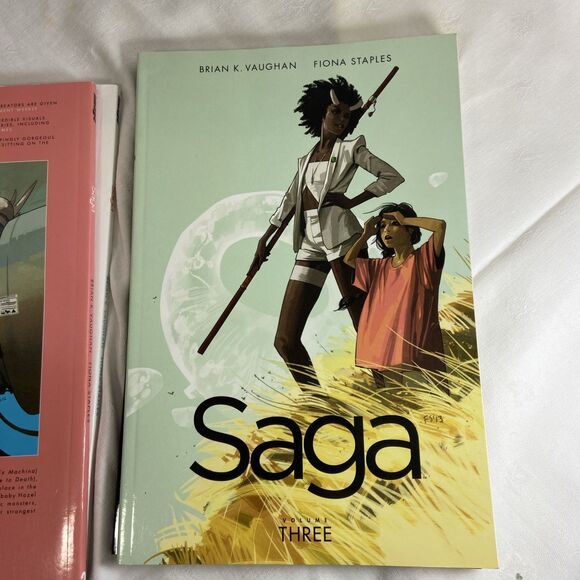 Saga Books 1 - 4 Brian K. Vaughan Fiona Staples Graphic Novel Comic - Picture 10 of 16